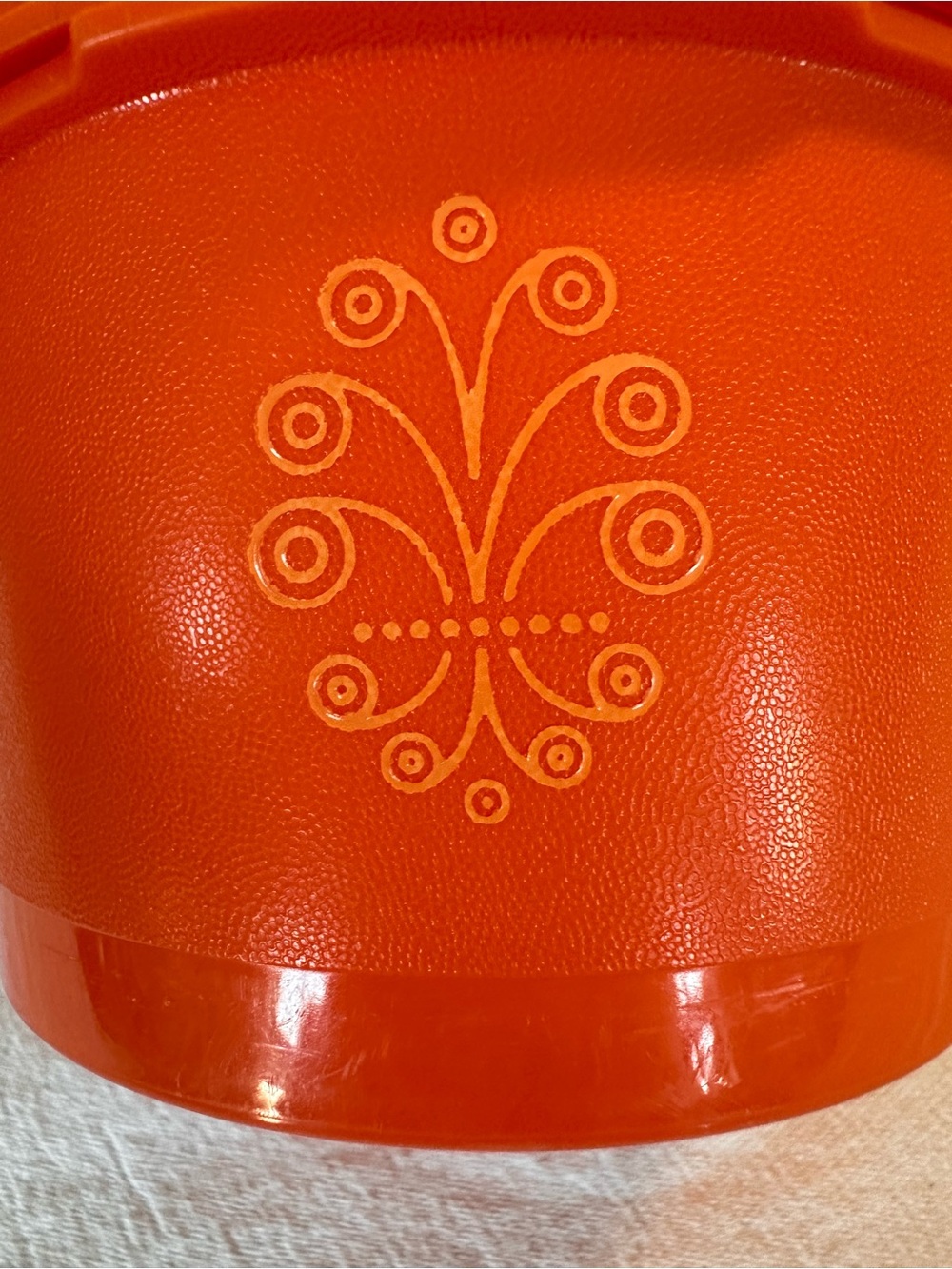 ⭐️ Vintage 5” Tupperware Orange Container and Lid EUC - Picture 3 of 7
